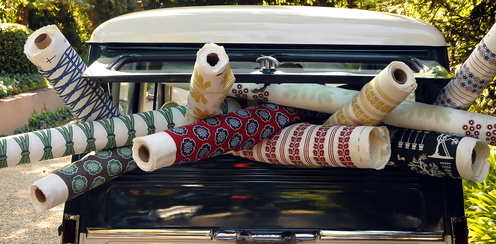 Horticulture House - Vintage Truck with Fabric